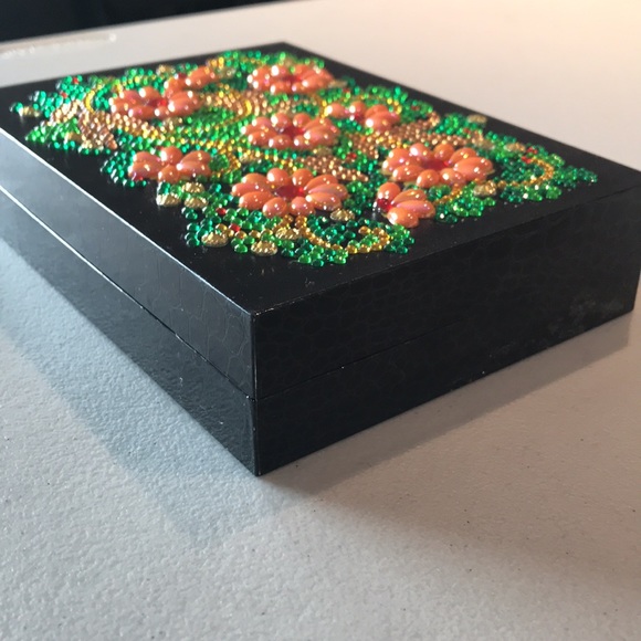 Rhinestone Art Jewelry Box - Picture 4 of 7